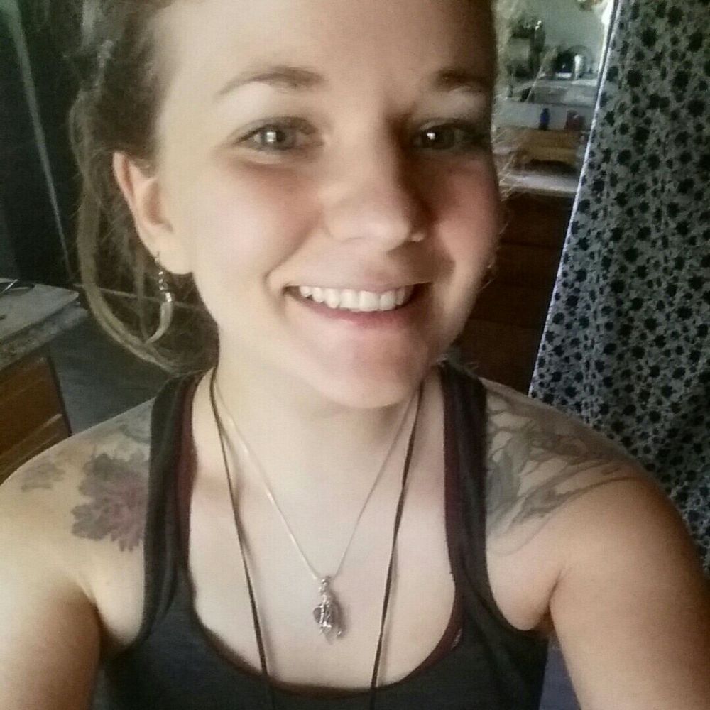 Meet your Posher, Cierra